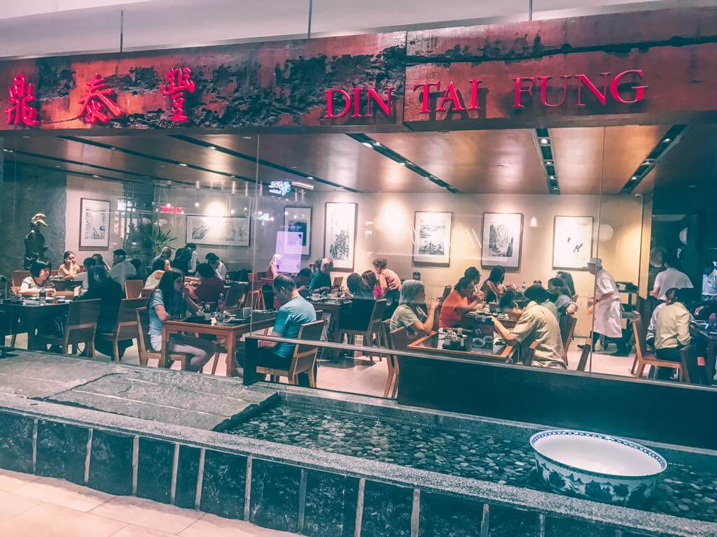 Din_Tai_fung tables